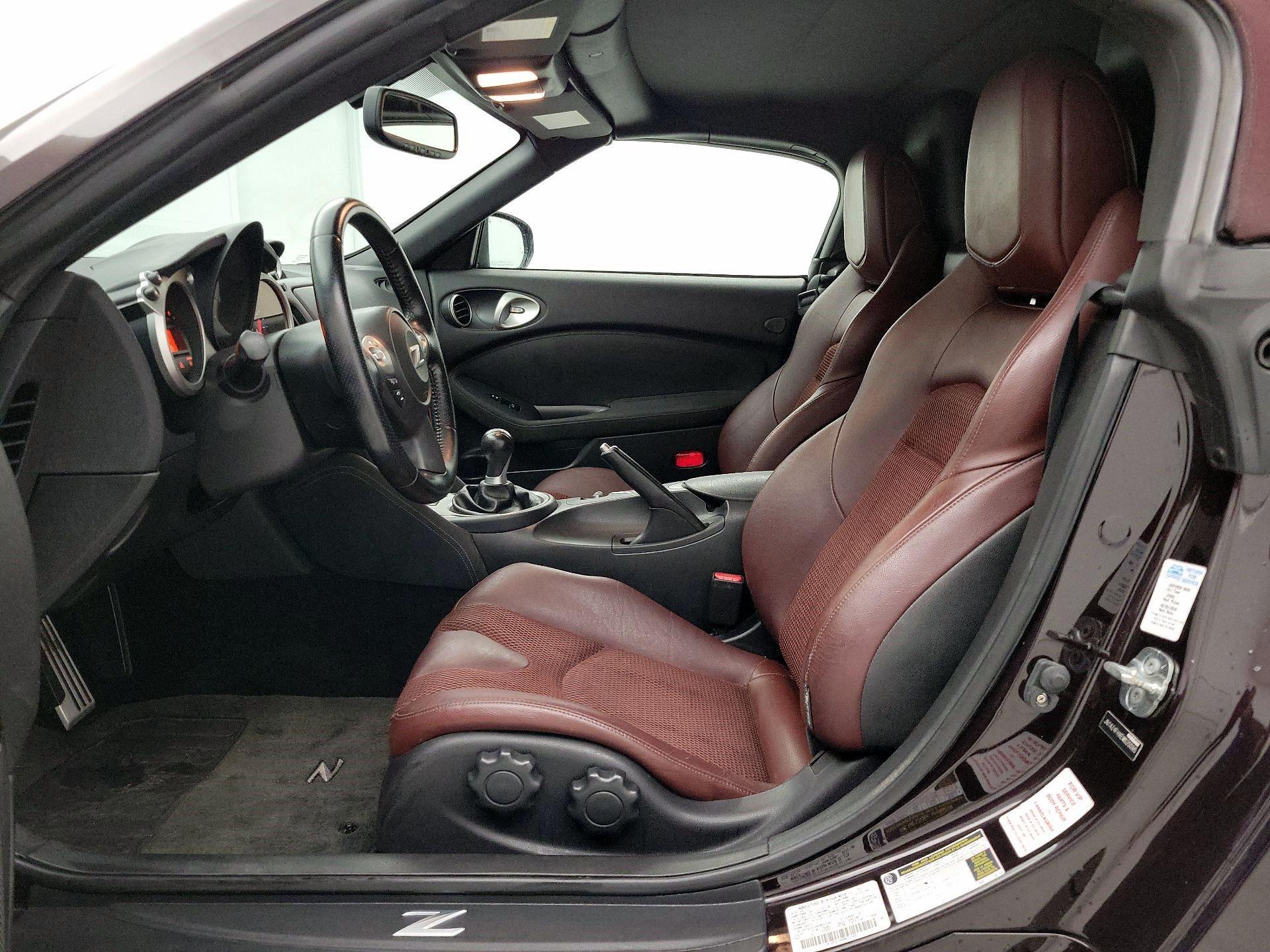 Thumbnail: 2014 Nissan Z - 11