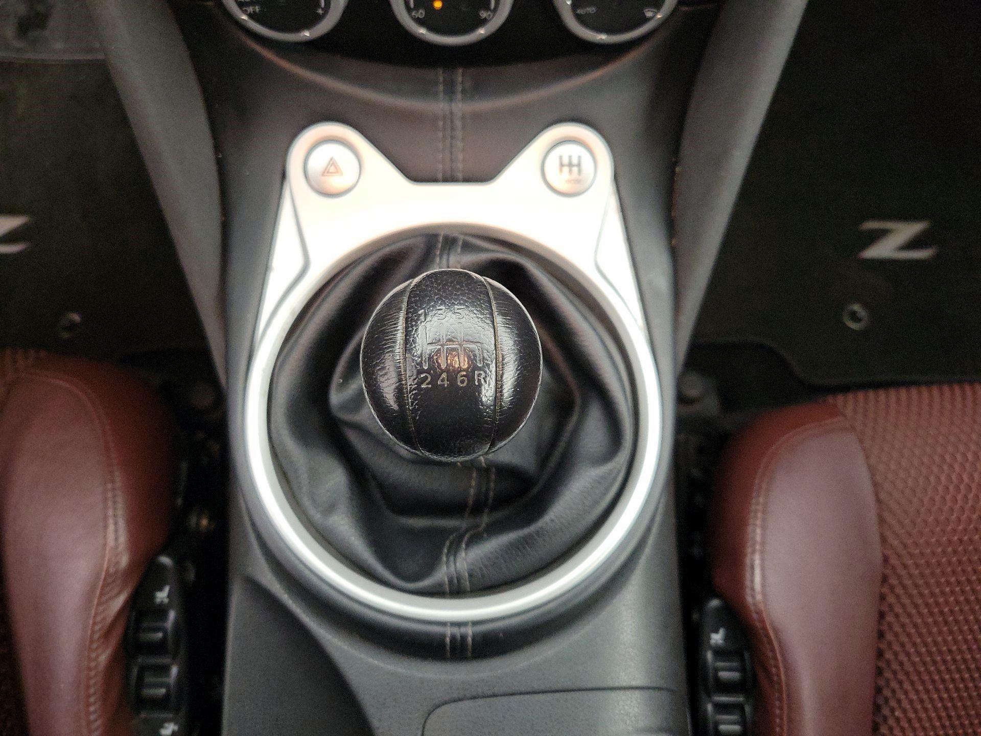 Thumbnail: 2014 Nissan Z - 16