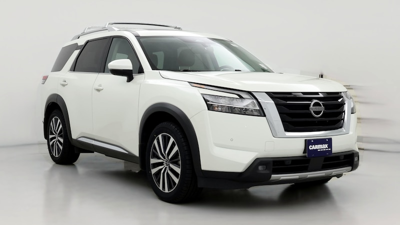 2022 Nissan Pathfinder Platinum Hero Image