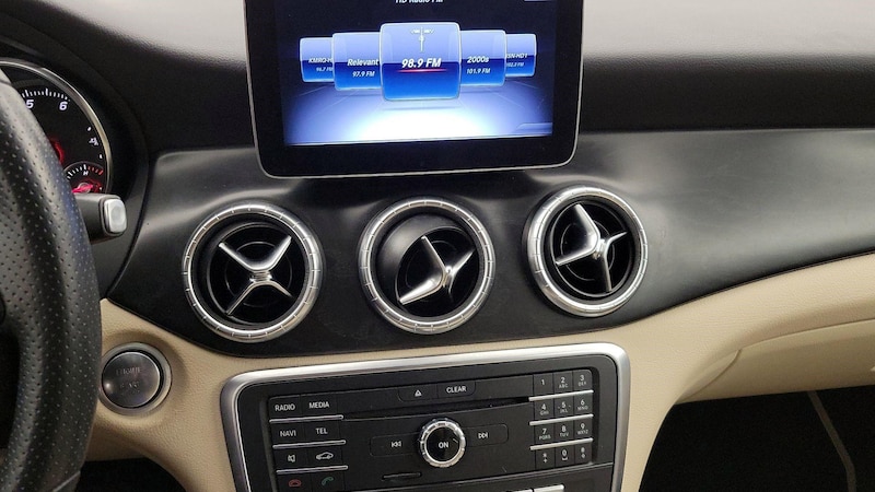 2018 Mercedes-Benz CLA 250 16
