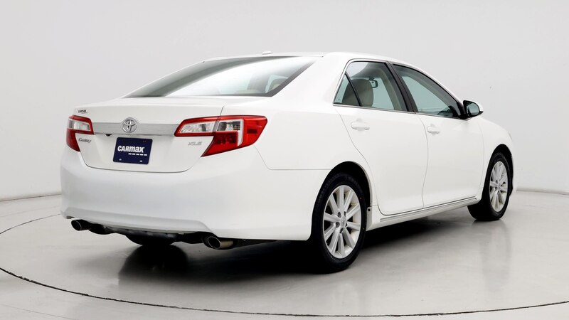 2013 Toyota Camry XLE 8