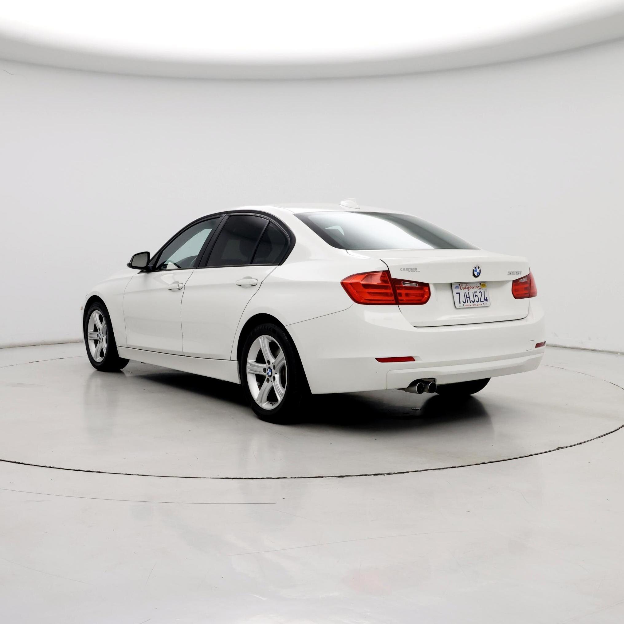 Thumbnail: 2015 BMW 3 Series - 2