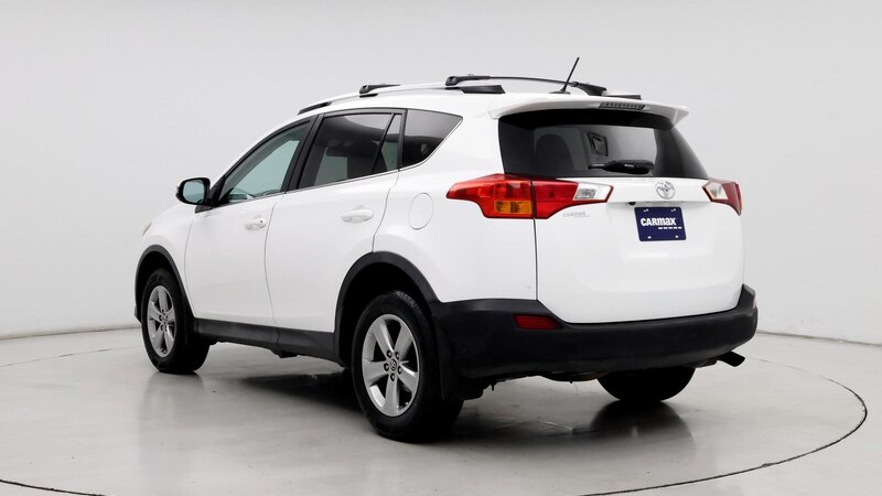 2015 Toyota RAV4 XLE 2