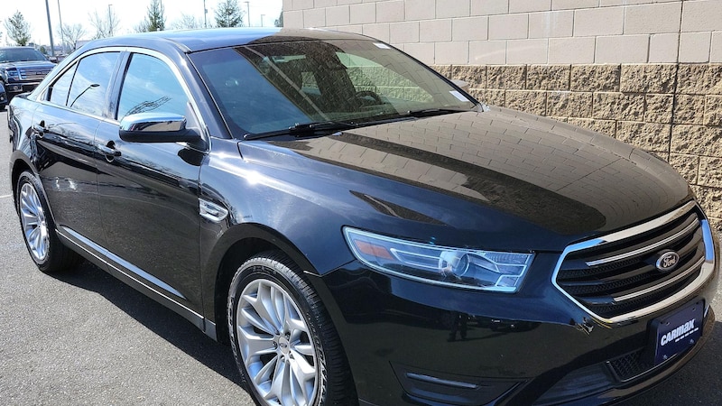 2019 Ford Taurus Limited Edition Hero Image