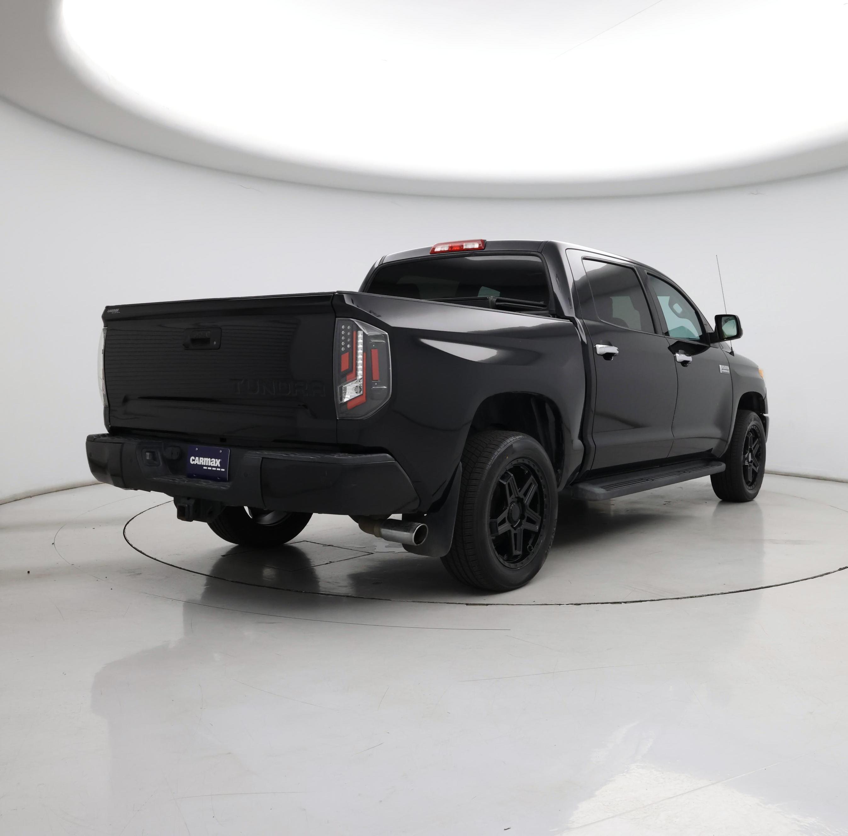 Thumbnail: 2017 Toyota Tundra - 8