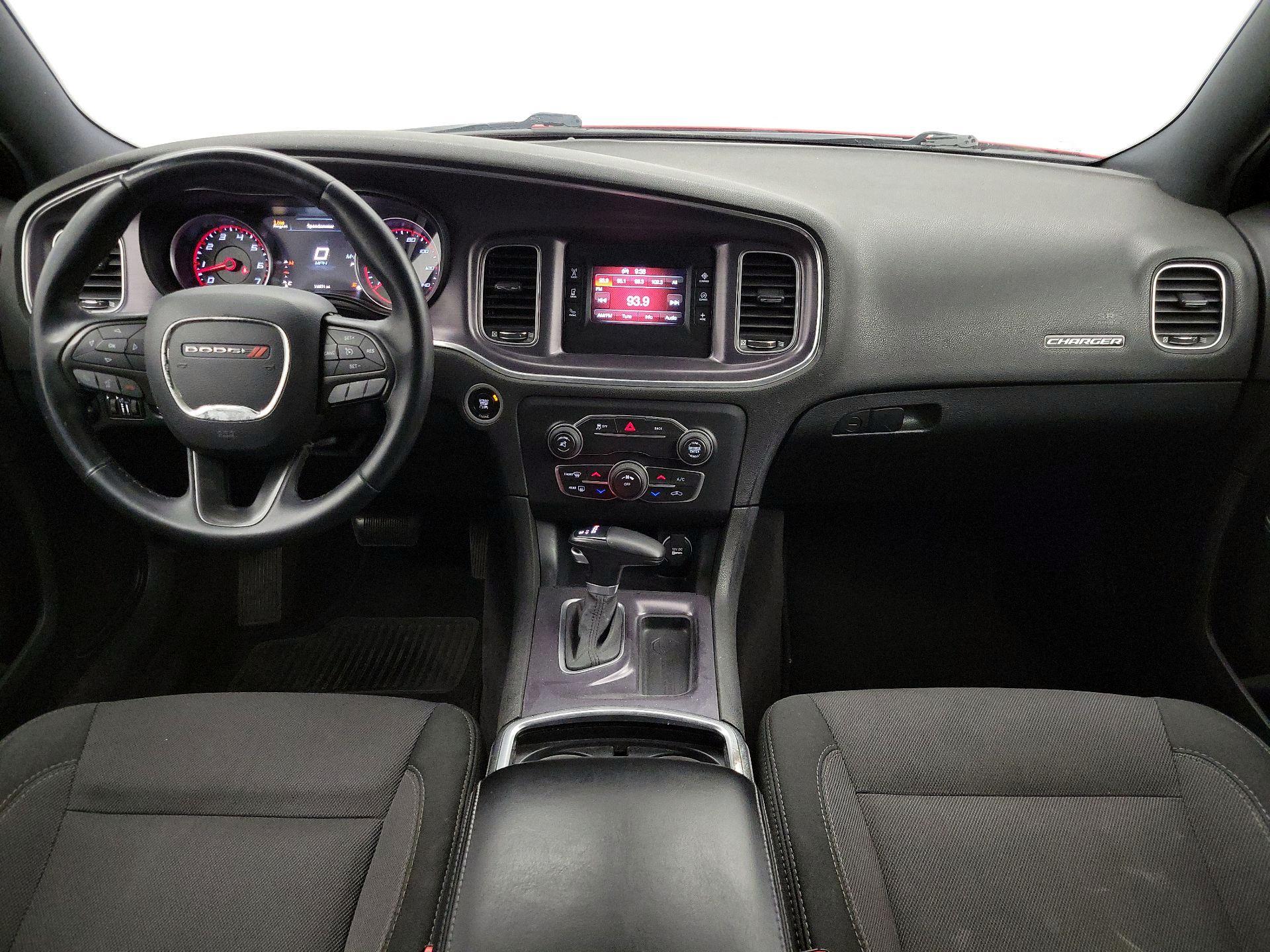 Thumbnail: 2016 Dodge Charger - 9