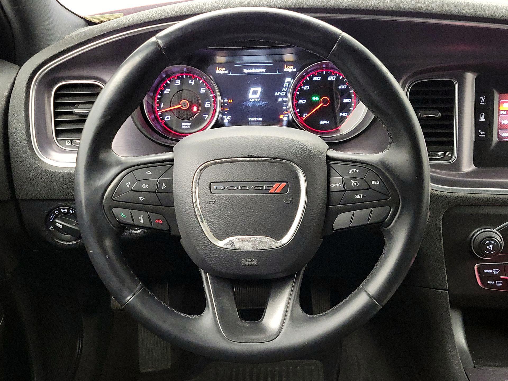 Thumbnail: 2016 Dodge Charger - 10