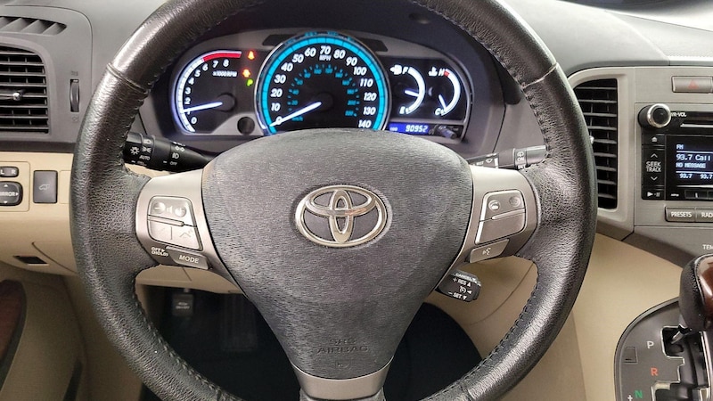 2012 Toyota Venza XLE 10