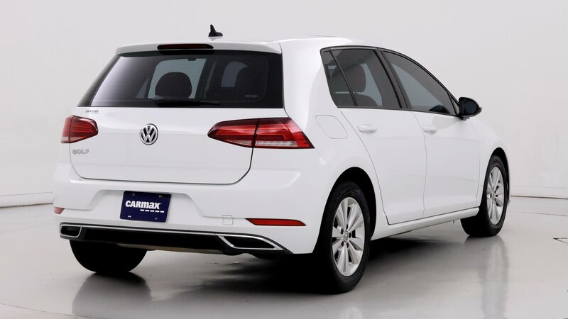 2018 Volkswagen Golf SE 8