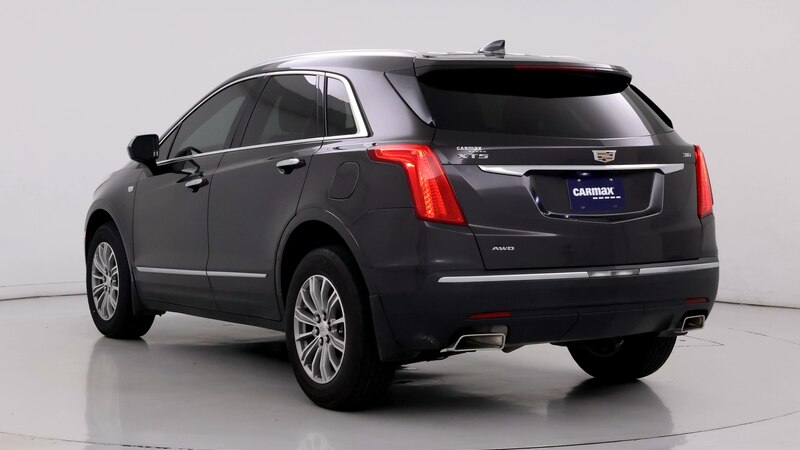 2017 Cadillac XT5 Luxury 2