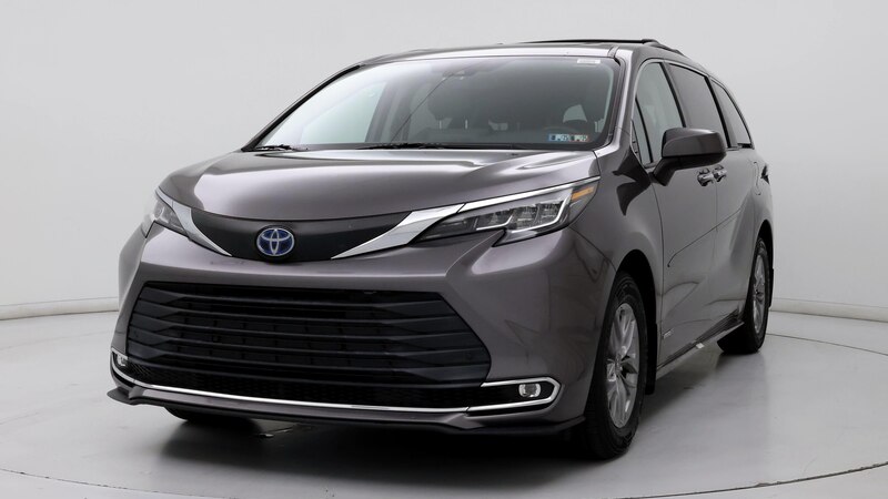 2021 Toyota Sienna XLE 4