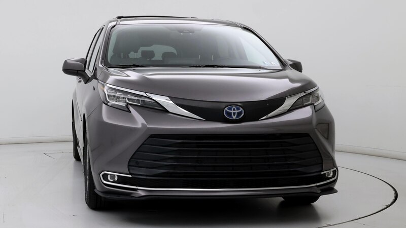 2021 Toyota Sienna XLE 5