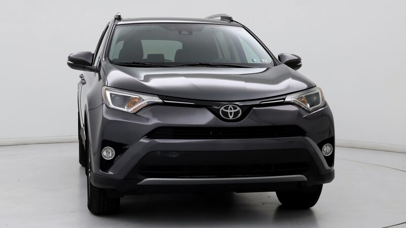 2018 Toyota RAV4 XLE 5