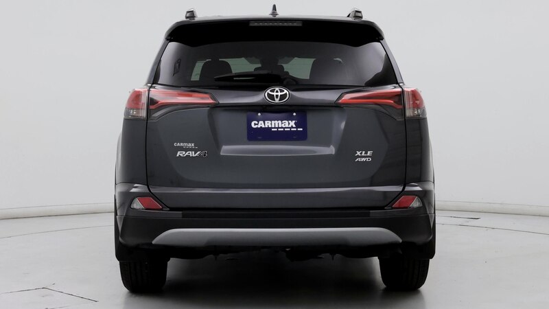 2018 Toyota RAV4 XLE 6