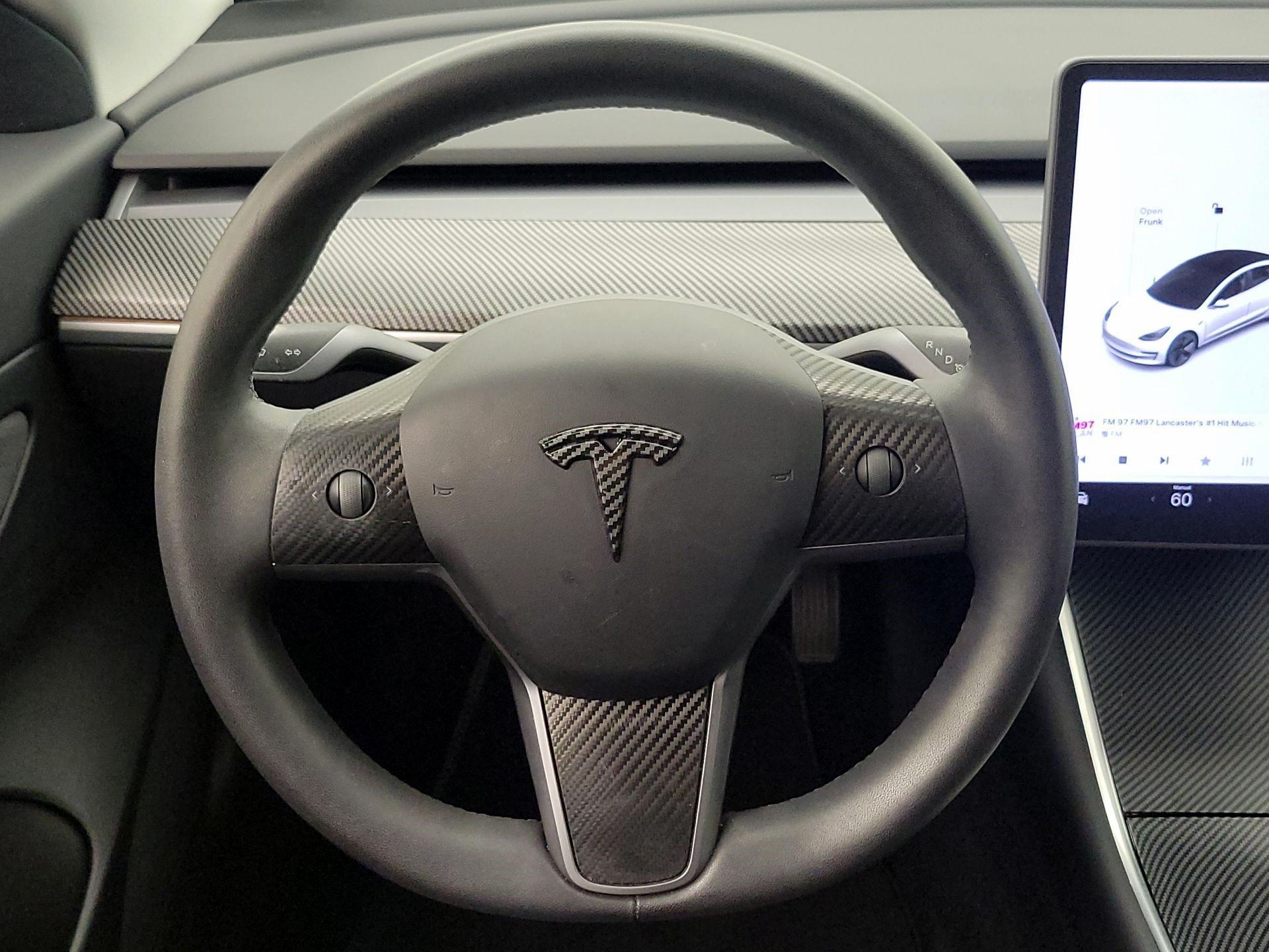 Thumbnail: 2020 Tesla Model 3 - 10