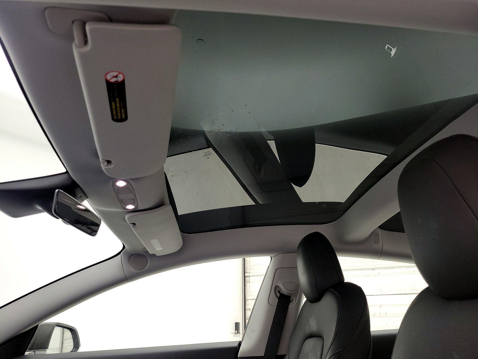Thumbnail: 2020 Tesla Model 3 - 19