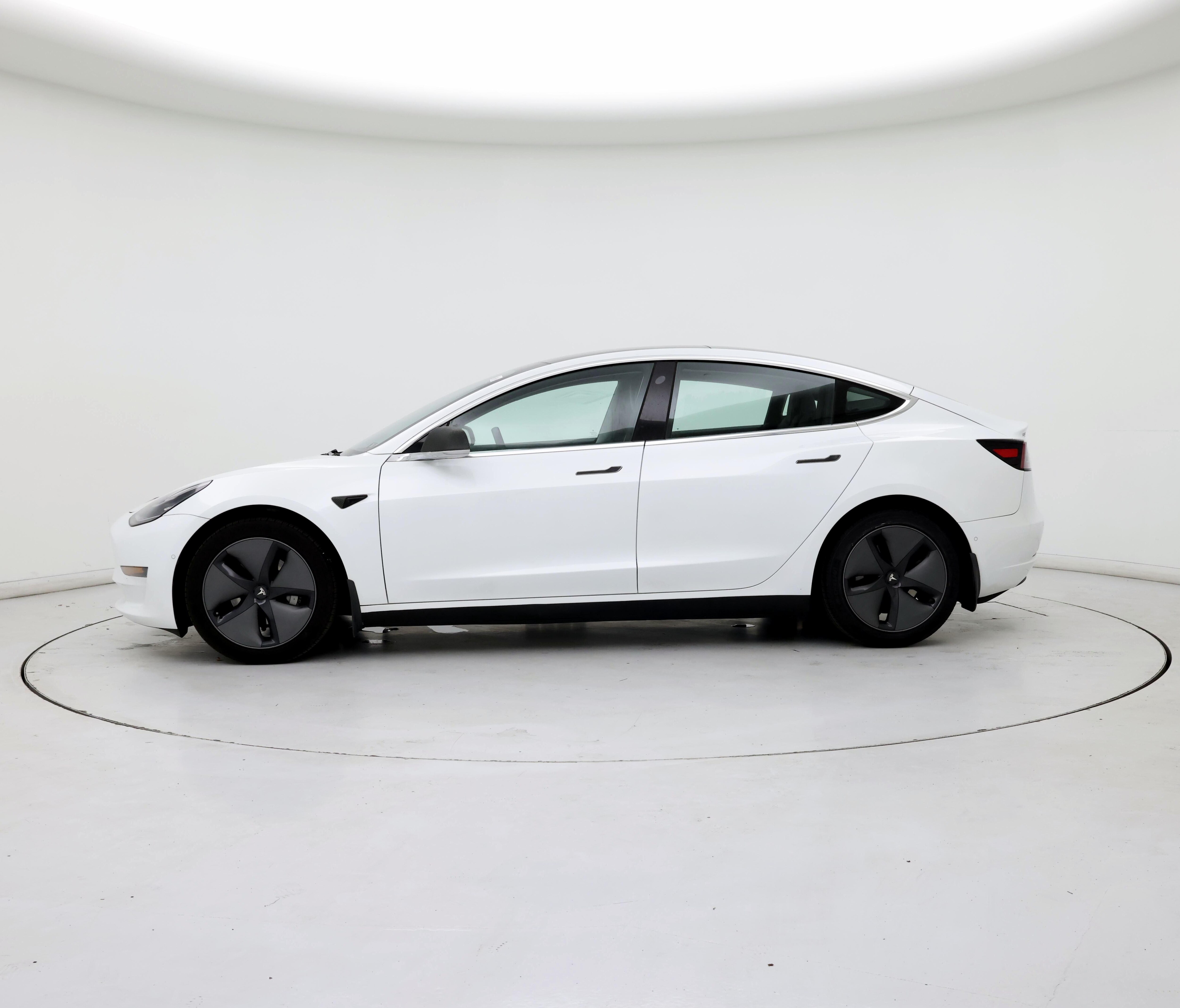 Thumbnail: 2020 Tesla Model 3 - 3