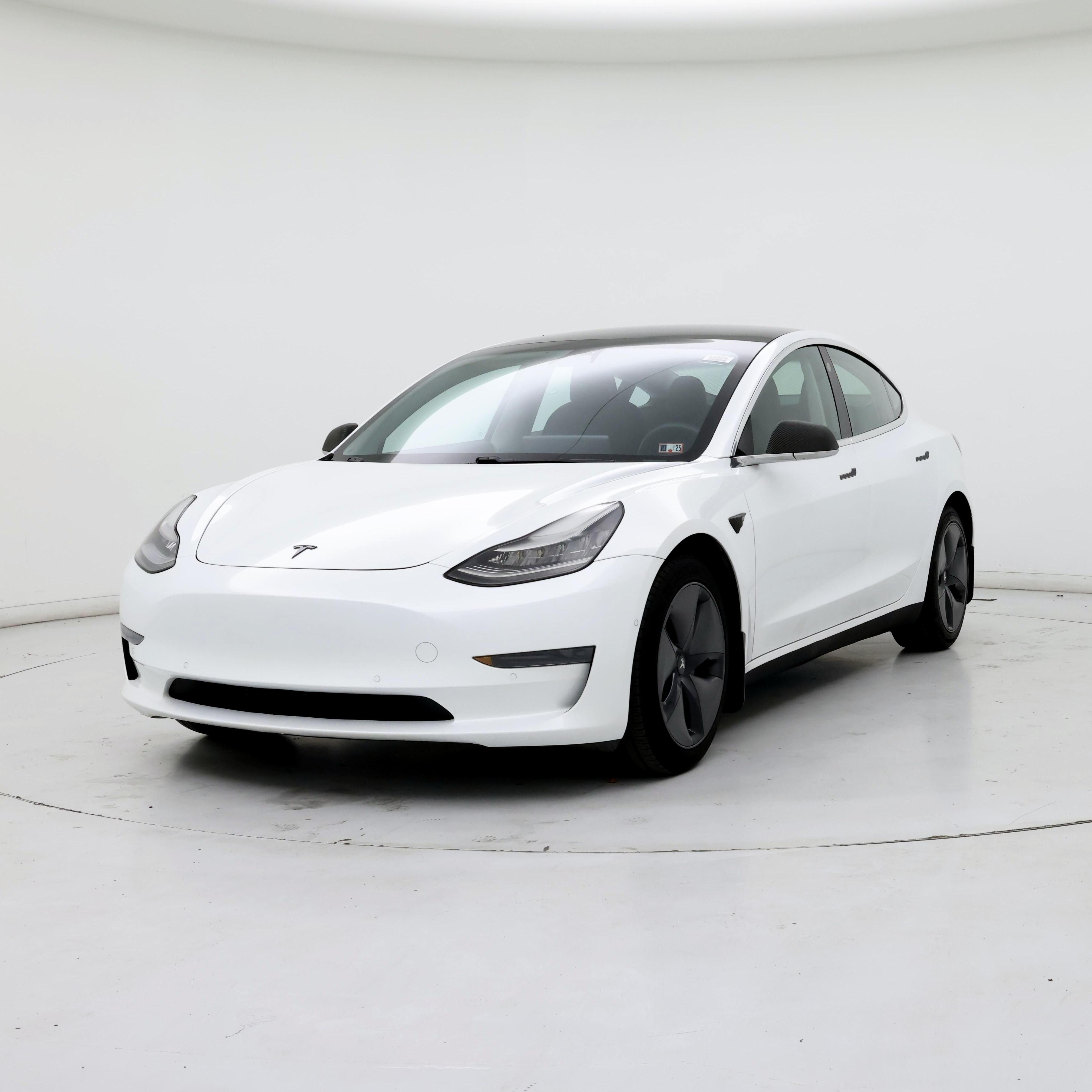 Thumbnail: 2020 Tesla Model 3 - 4