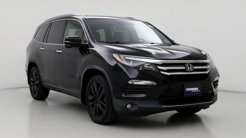 2017 Honda Pilot Touring Hero Image