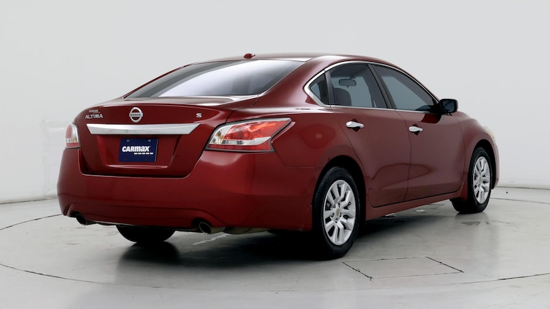 2015 Nissan Altima S 8