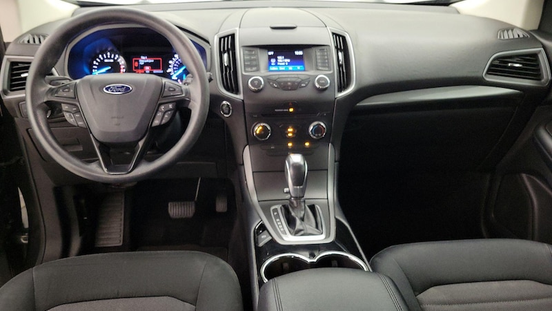 2015 Ford Edge SE 9