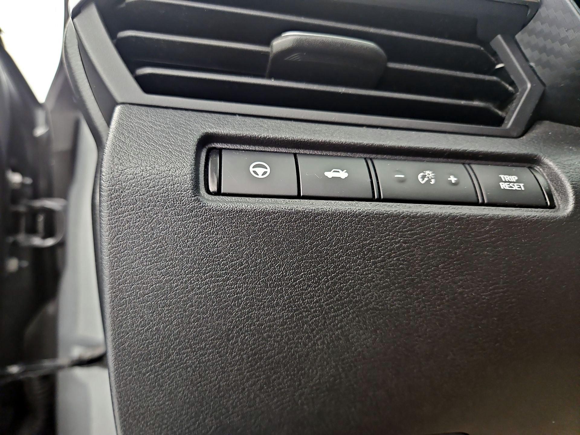 Thumbnail: 2019 Nissan Altima - 13