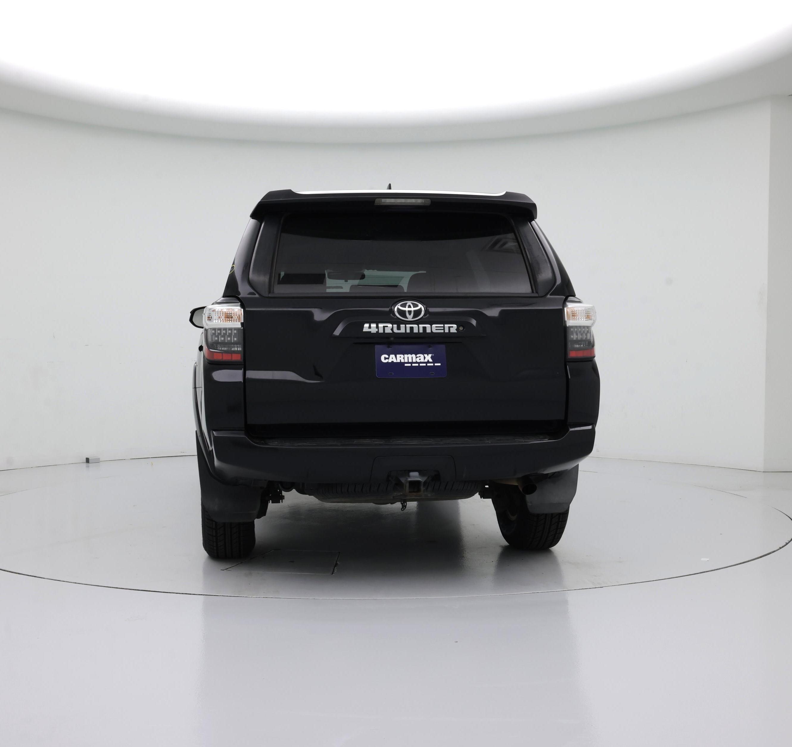 Thumbnail: 2016 Toyota 4Runner - 6