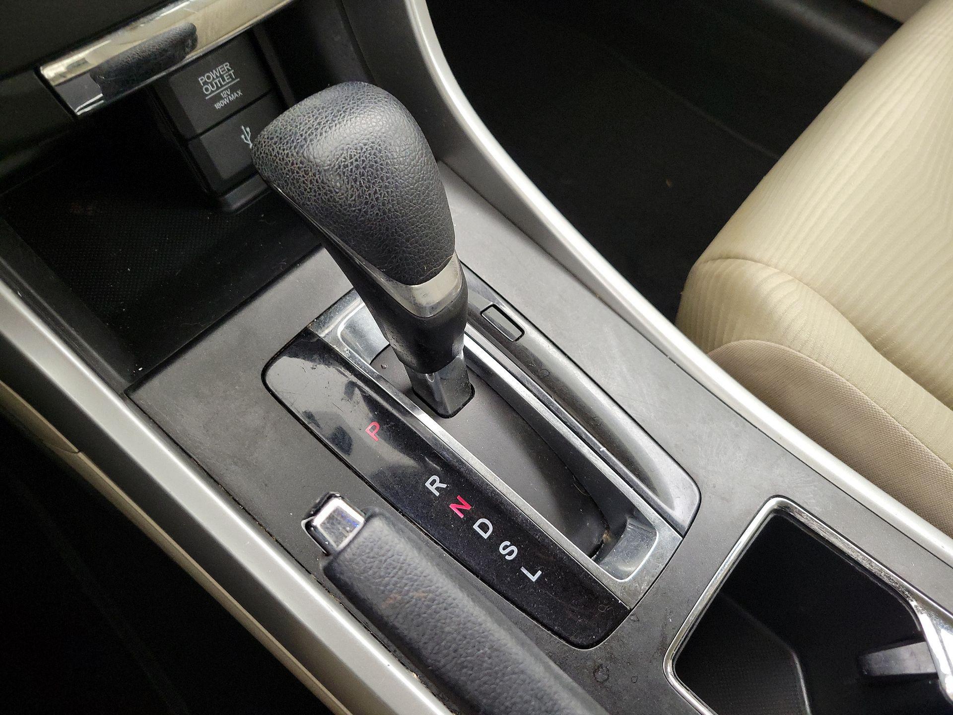 Thumbnail: 2014 Honda Accord - 16