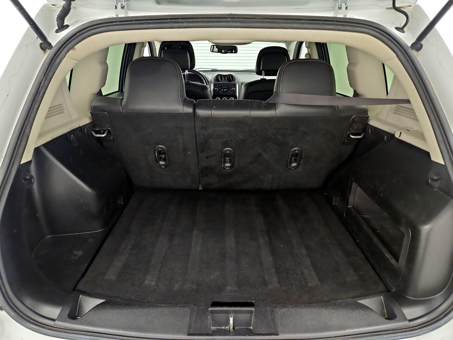 Thumbnail: 2016 Jeep Compass - 18