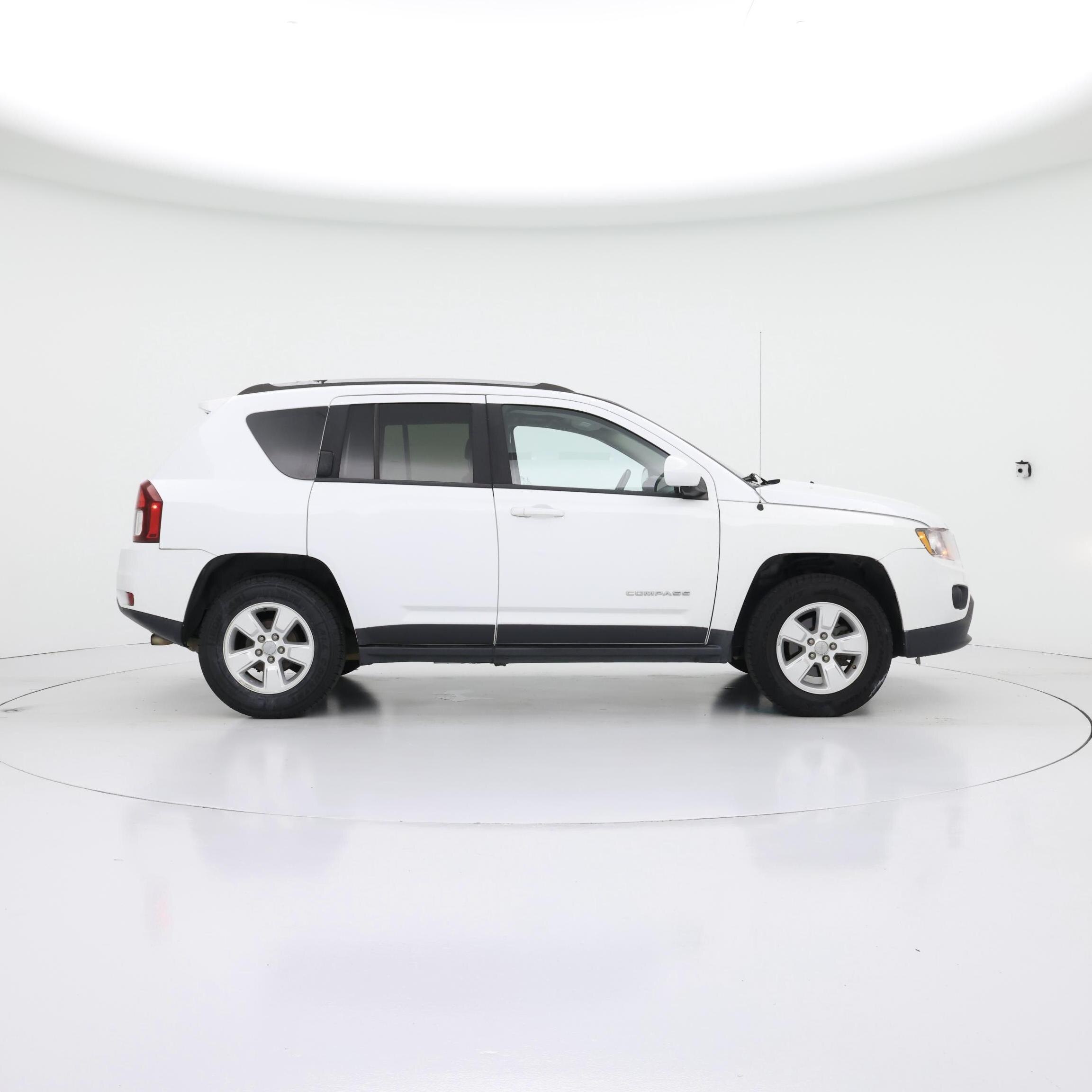 Thumbnail: 2016 Jeep Compass - 7