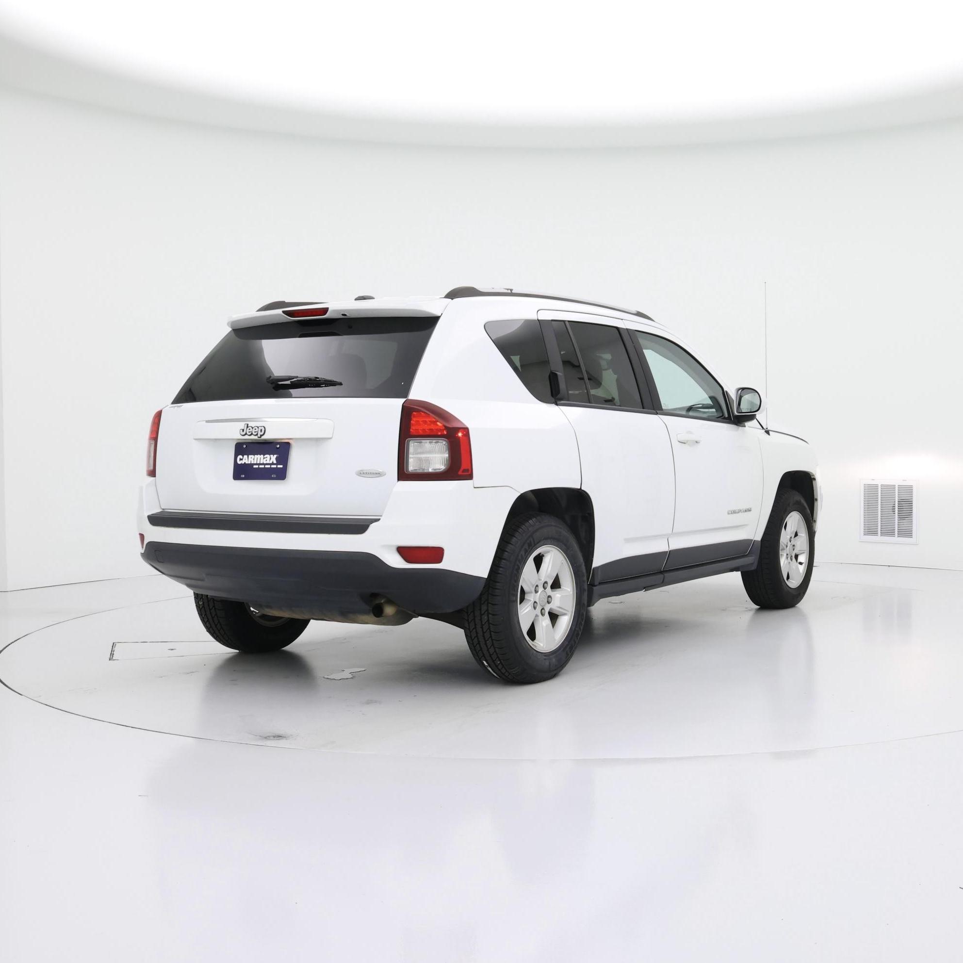 Thumbnail: 2016 Jeep Compass - 8