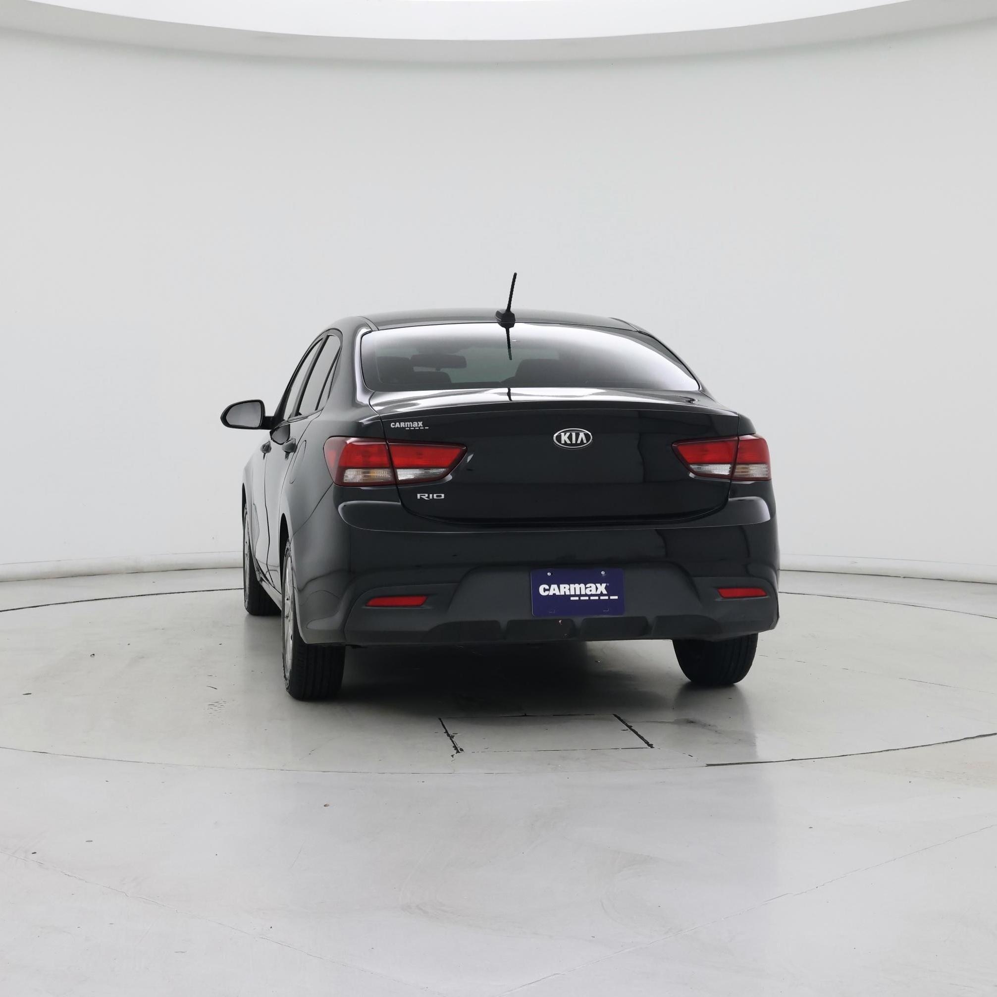 Thumbnail: 2018 Kia Rio - 6