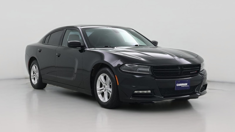 2019 Dodge Charger SXT Hero Image