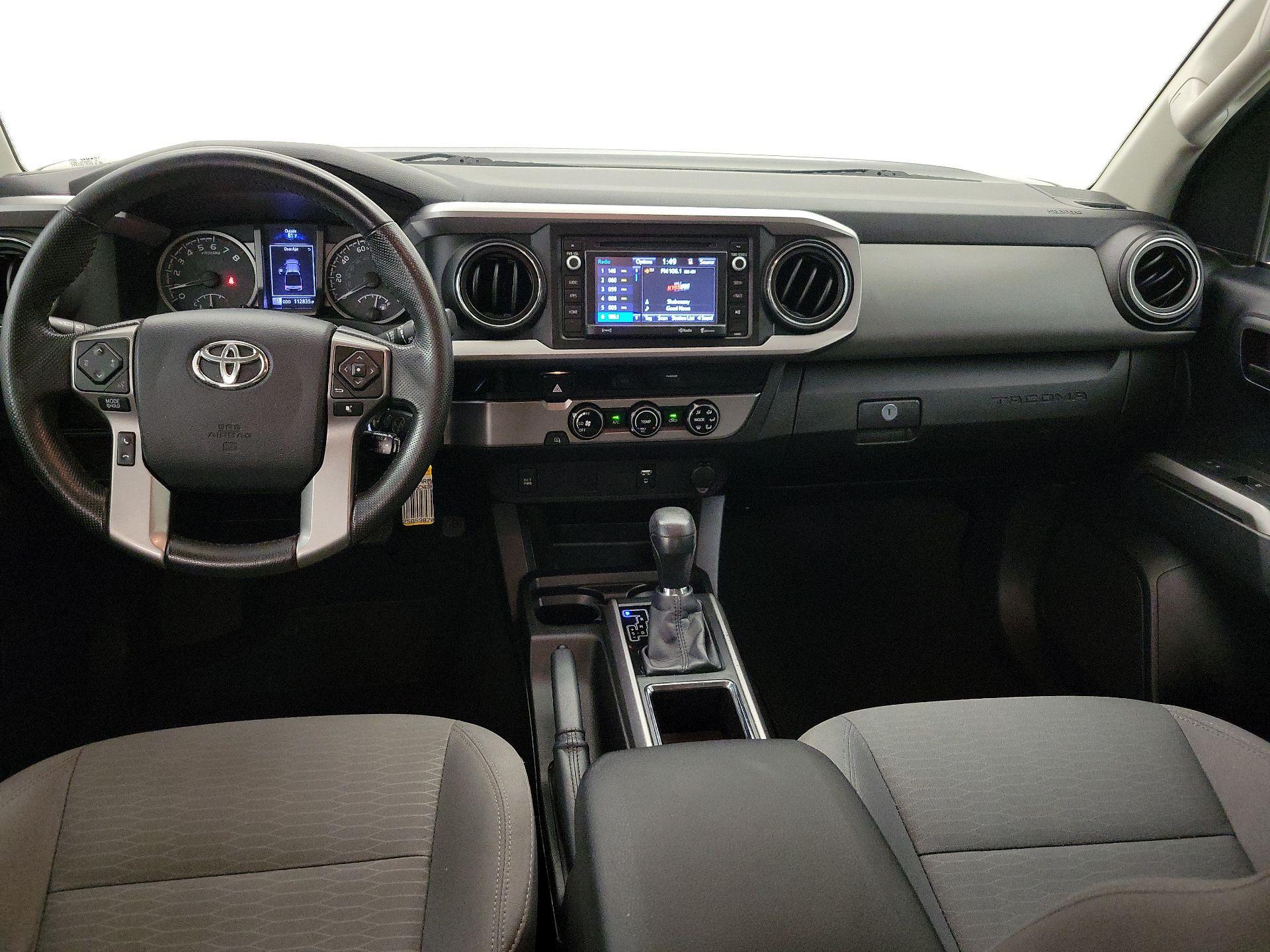 Thumbnail: 2016 Toyota Tacoma - 9