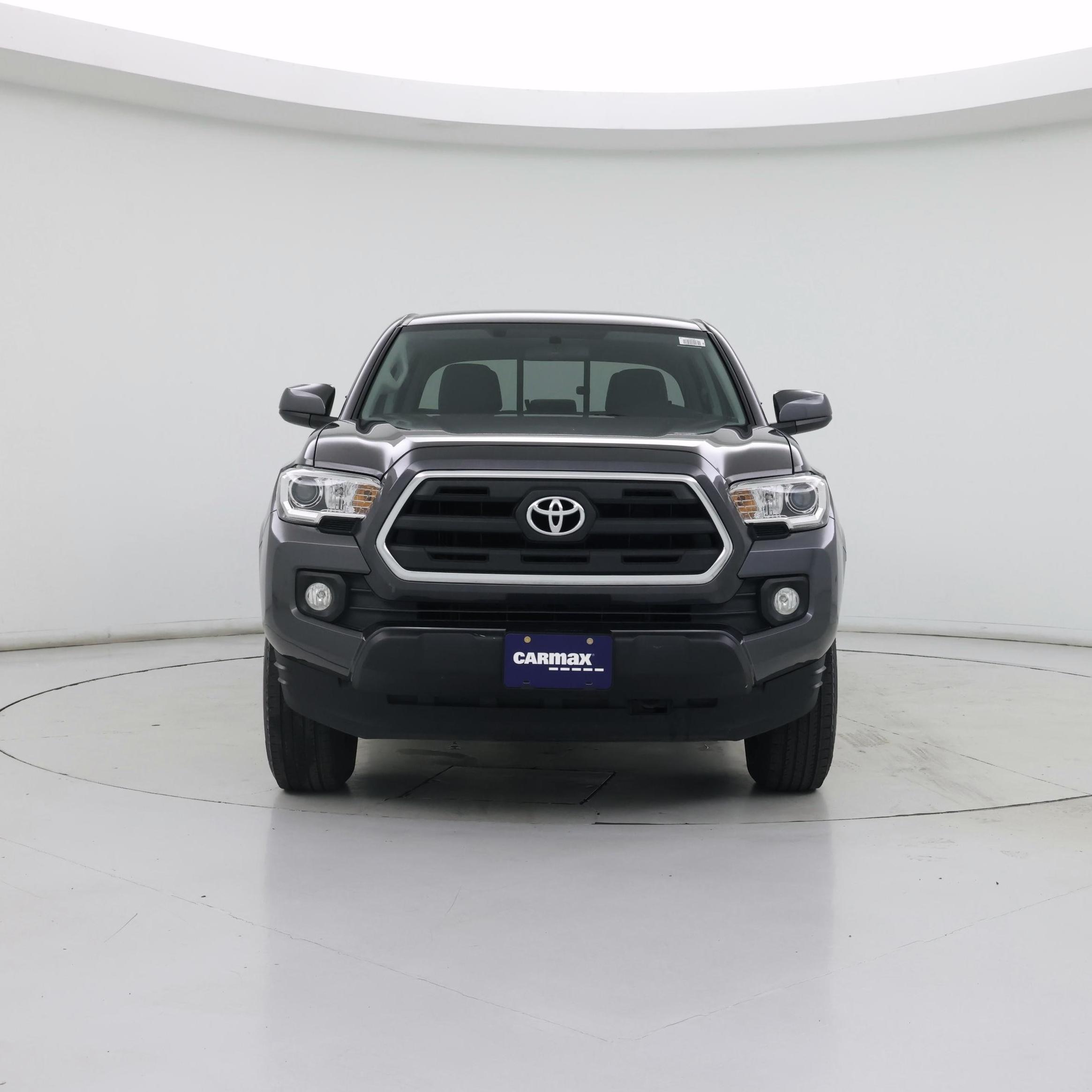 Thumbnail: 2016 Toyota Tacoma - 5
