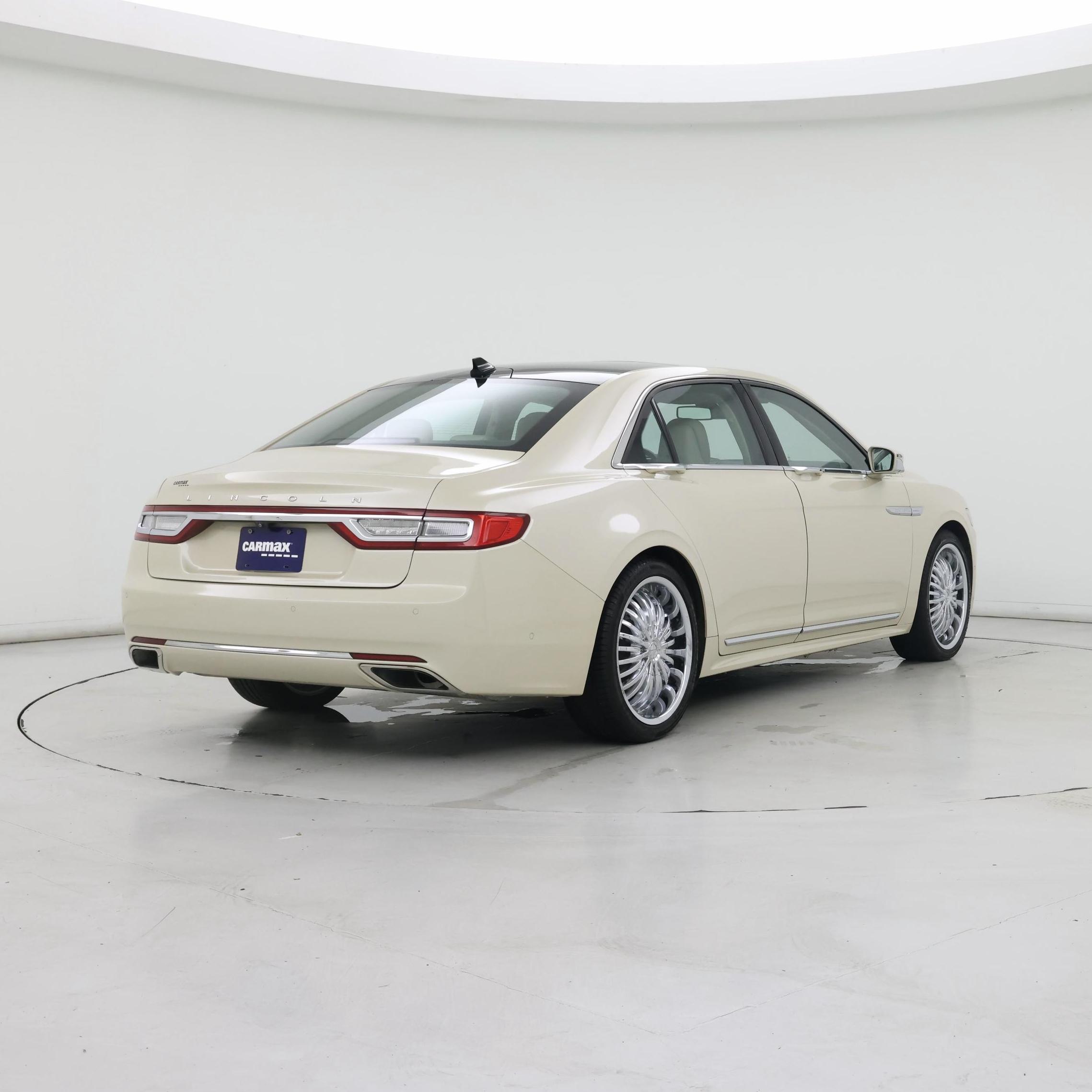 Thumbnail: 2018 Lincoln Continental - 8