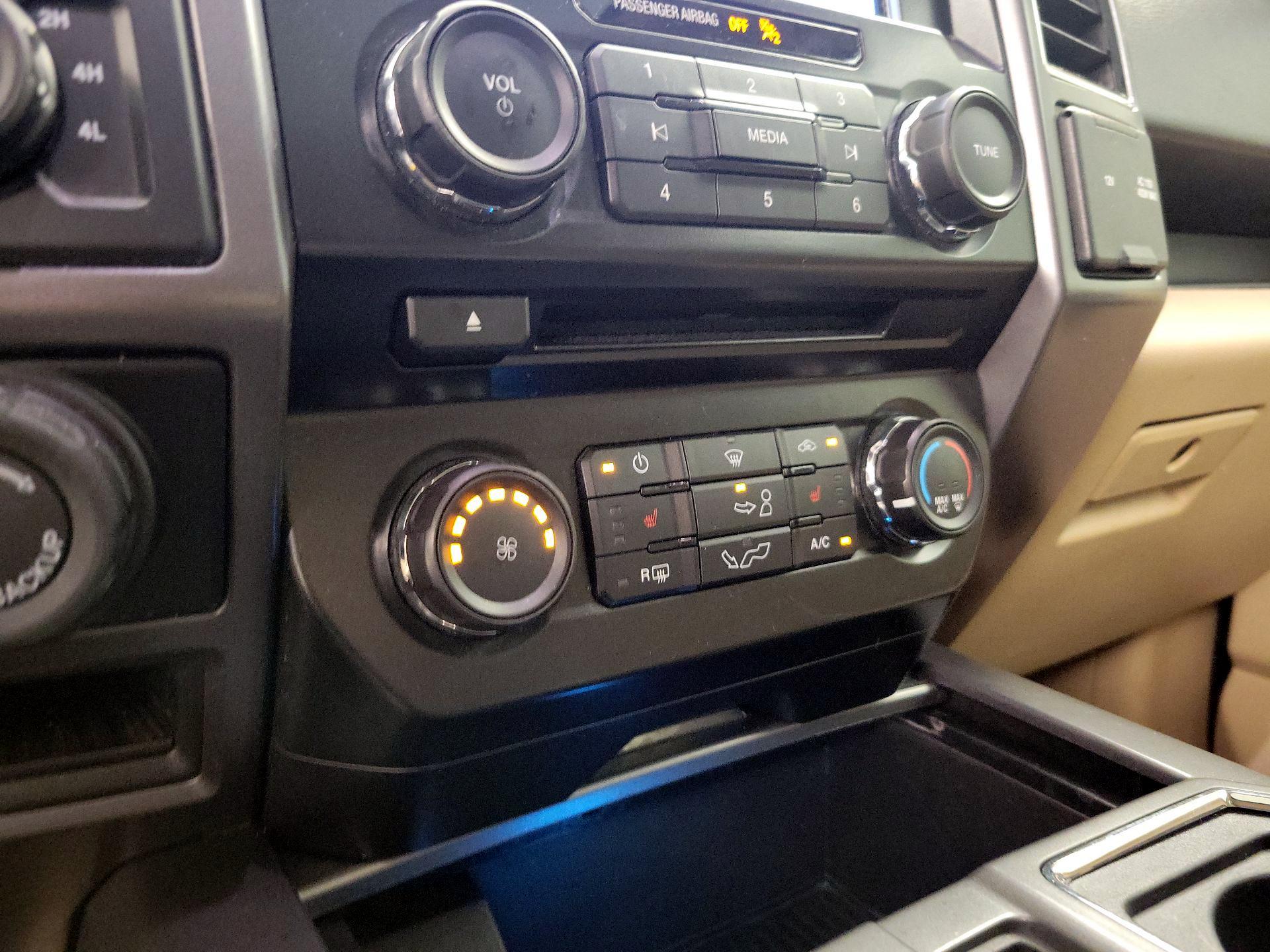 Thumbnail: 2017 Ford F-150 - 16