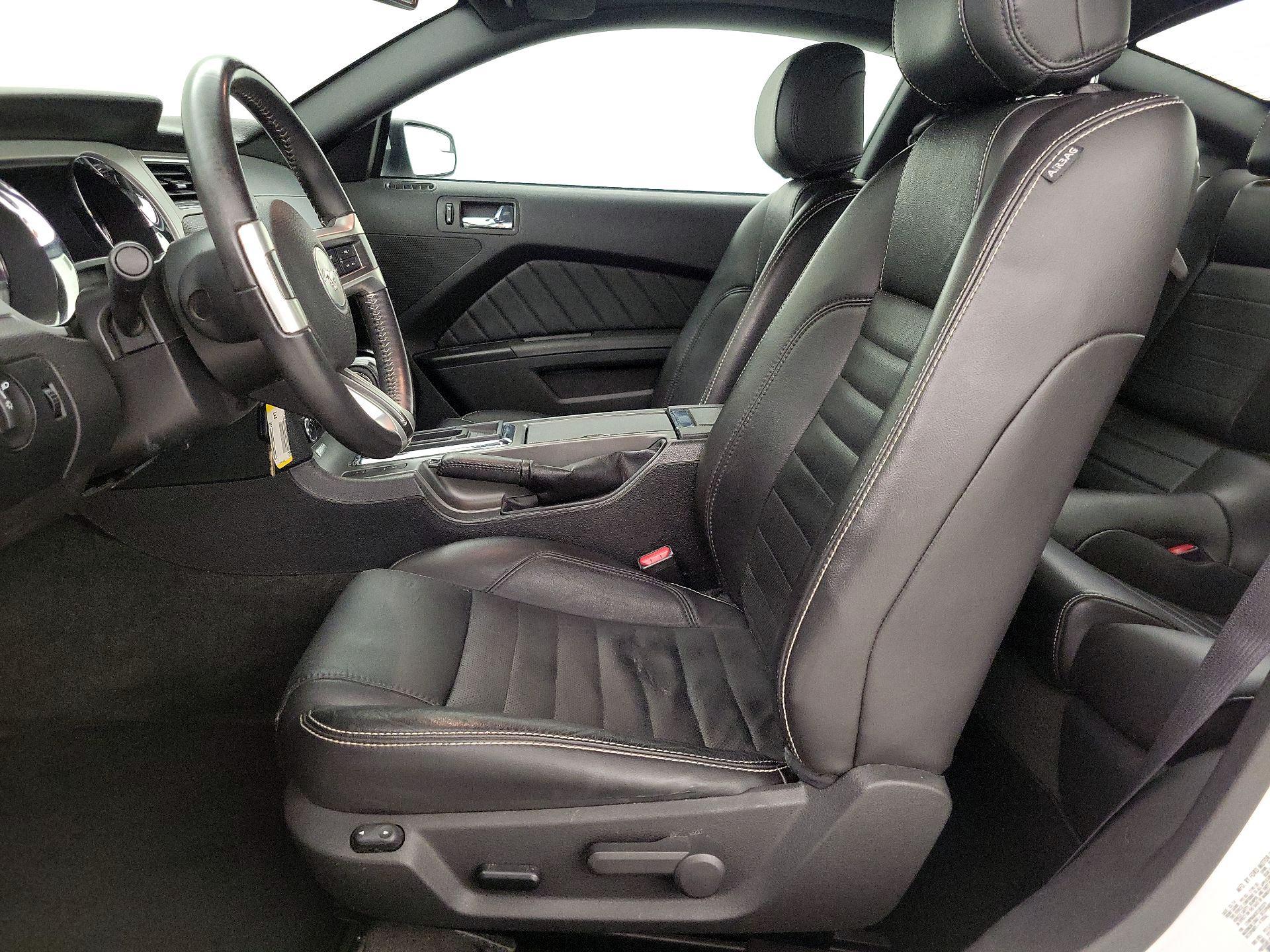 Thumbnail: 2014 Ford Mustang - 11