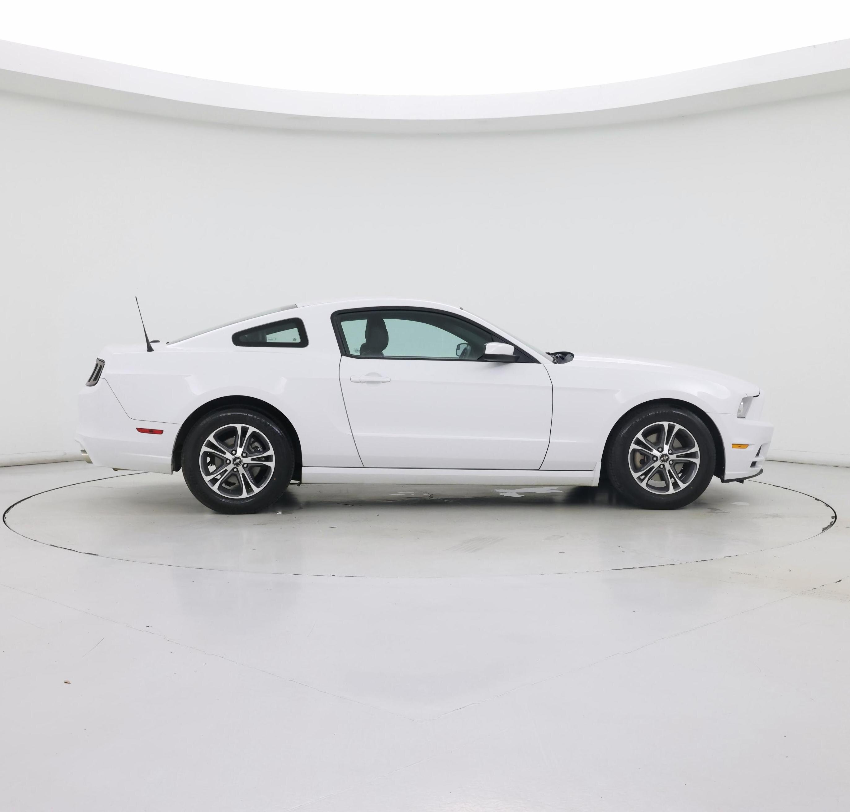 Thumbnail: 2014 Ford Mustang - 7