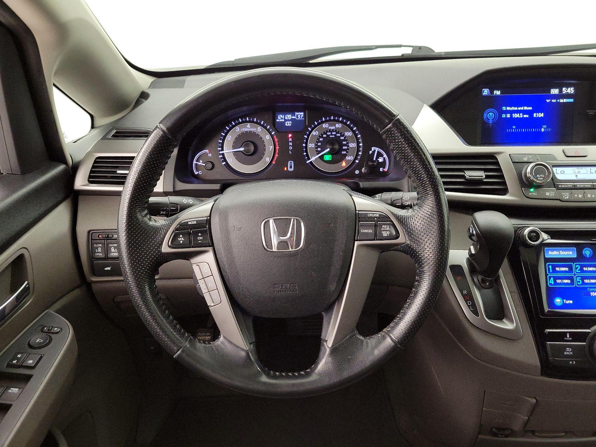 Thumbnail: 2016 Honda Odyssey - 10