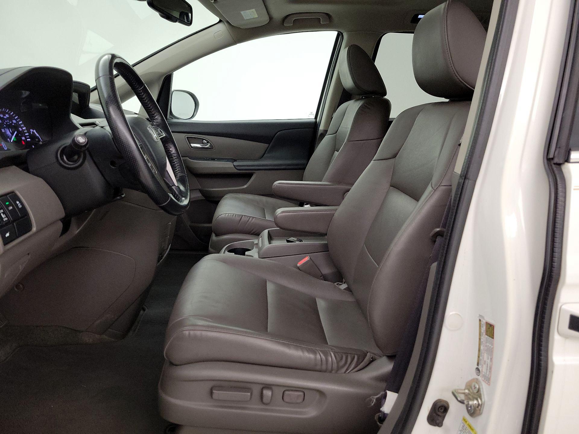 Thumbnail: 2016 Honda Odyssey - 11