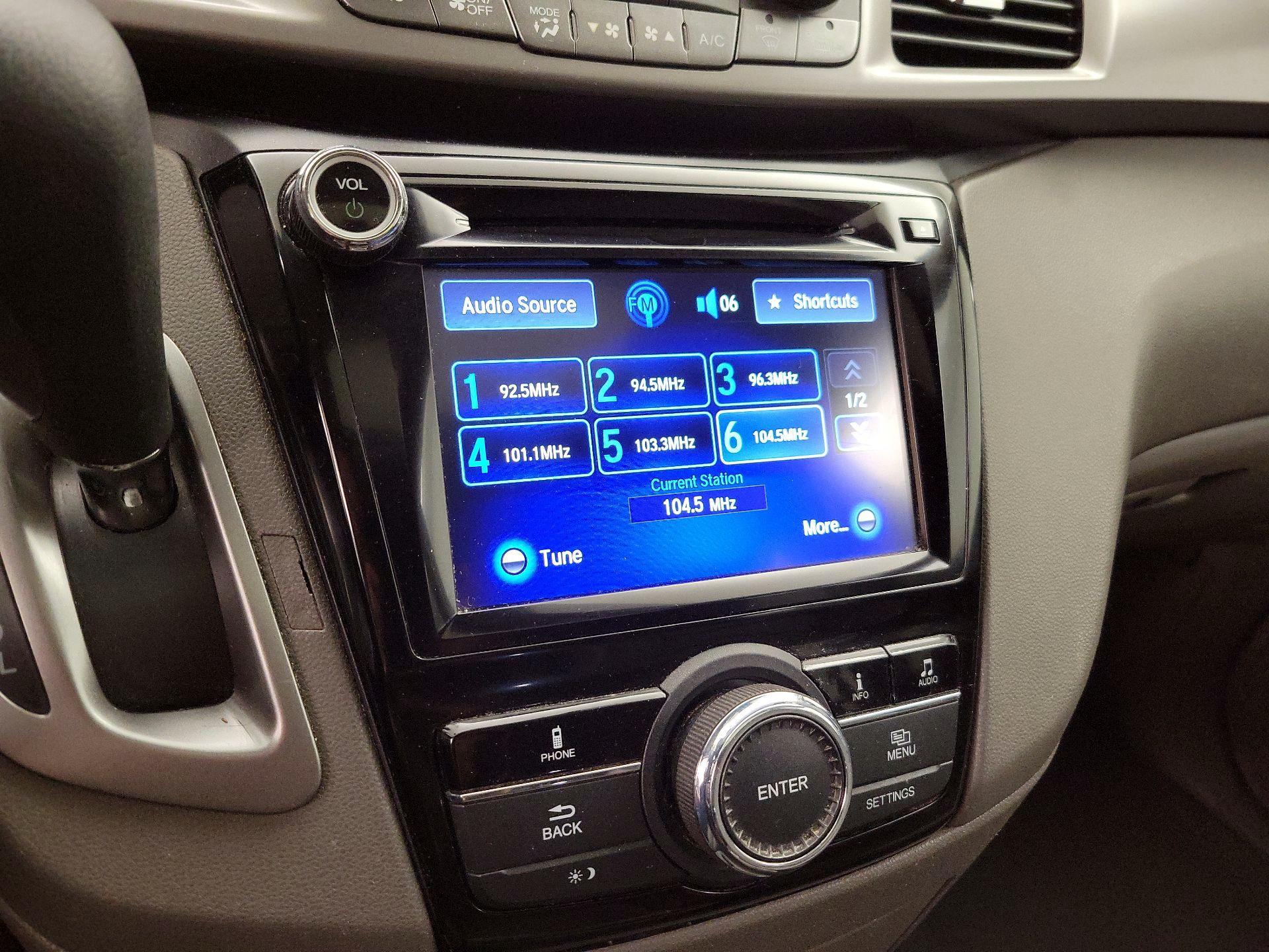 Thumbnail: 2016 Honda Odyssey - 15