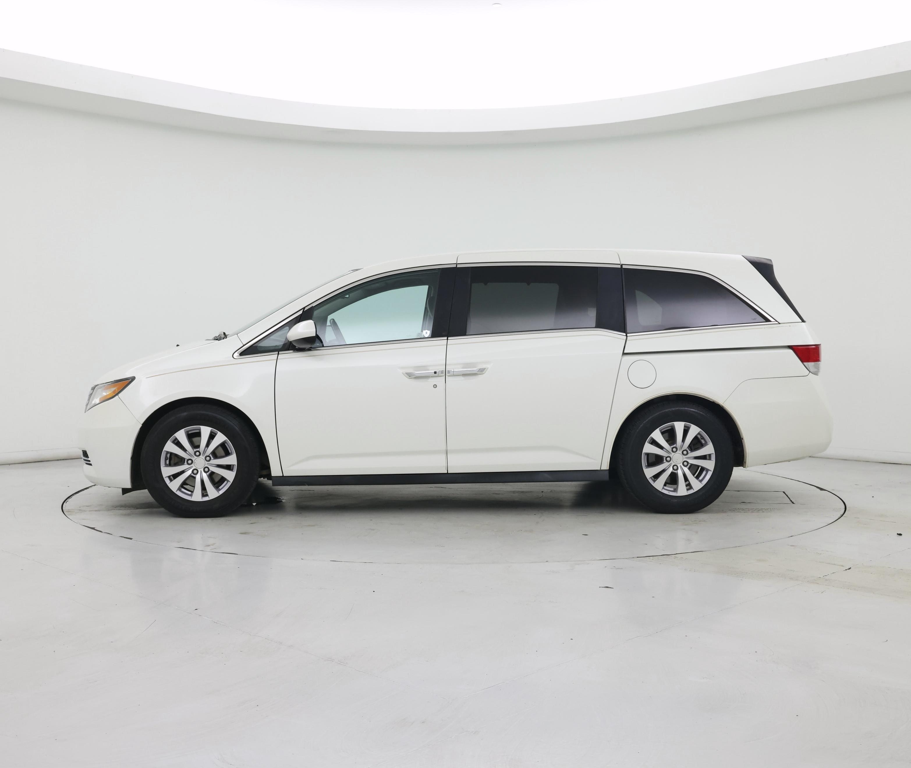 Thumbnail: 2016 Honda Odyssey - 3