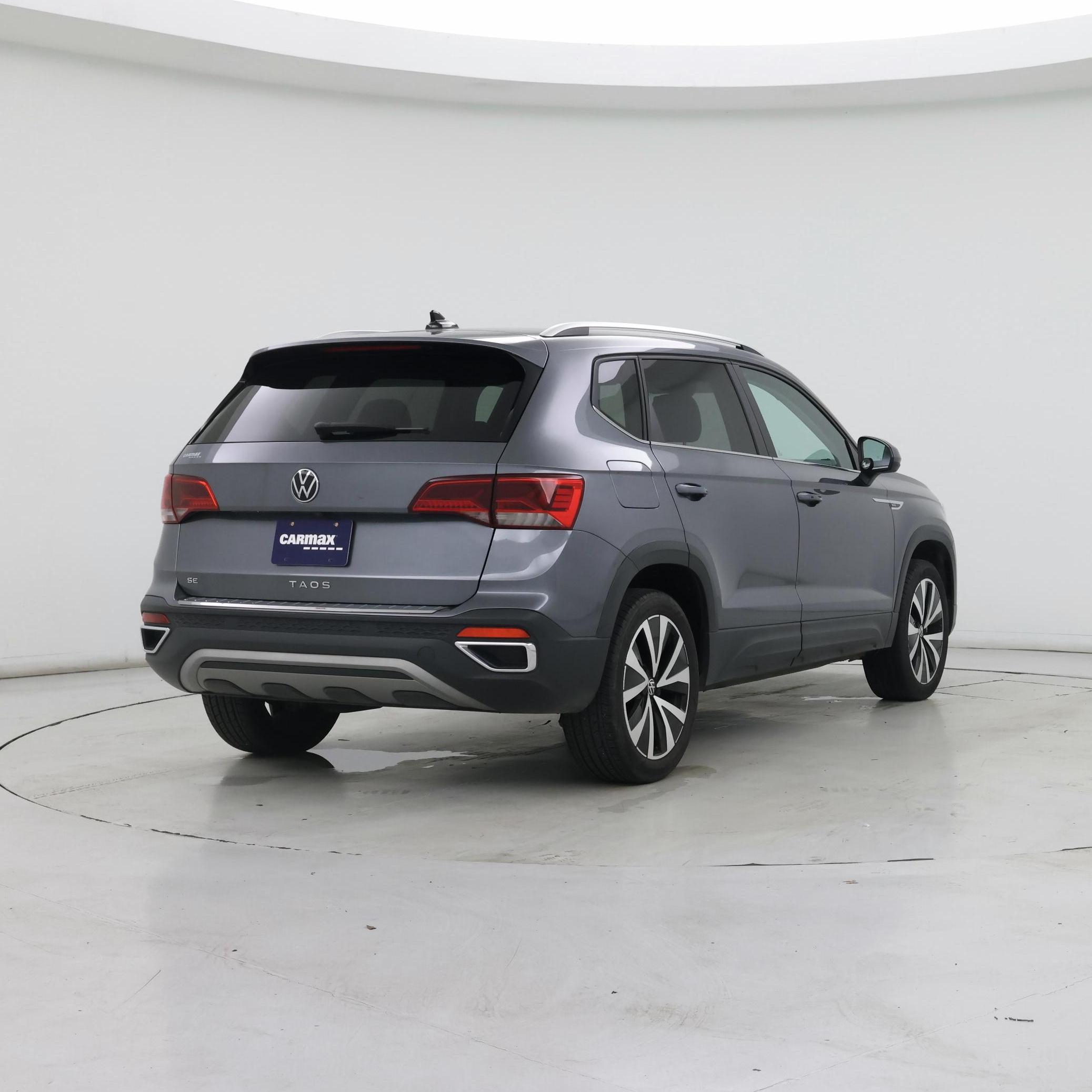 Thumbnail: 2022 Volkswagen Taos - 8