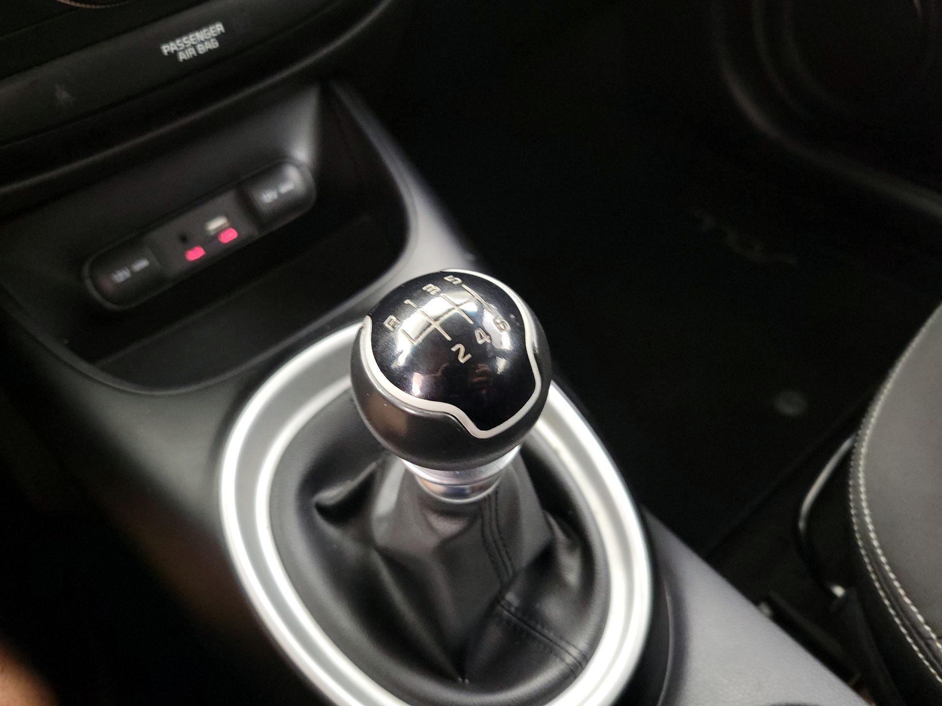 Thumbnail: 2015 Kia Soul - 16