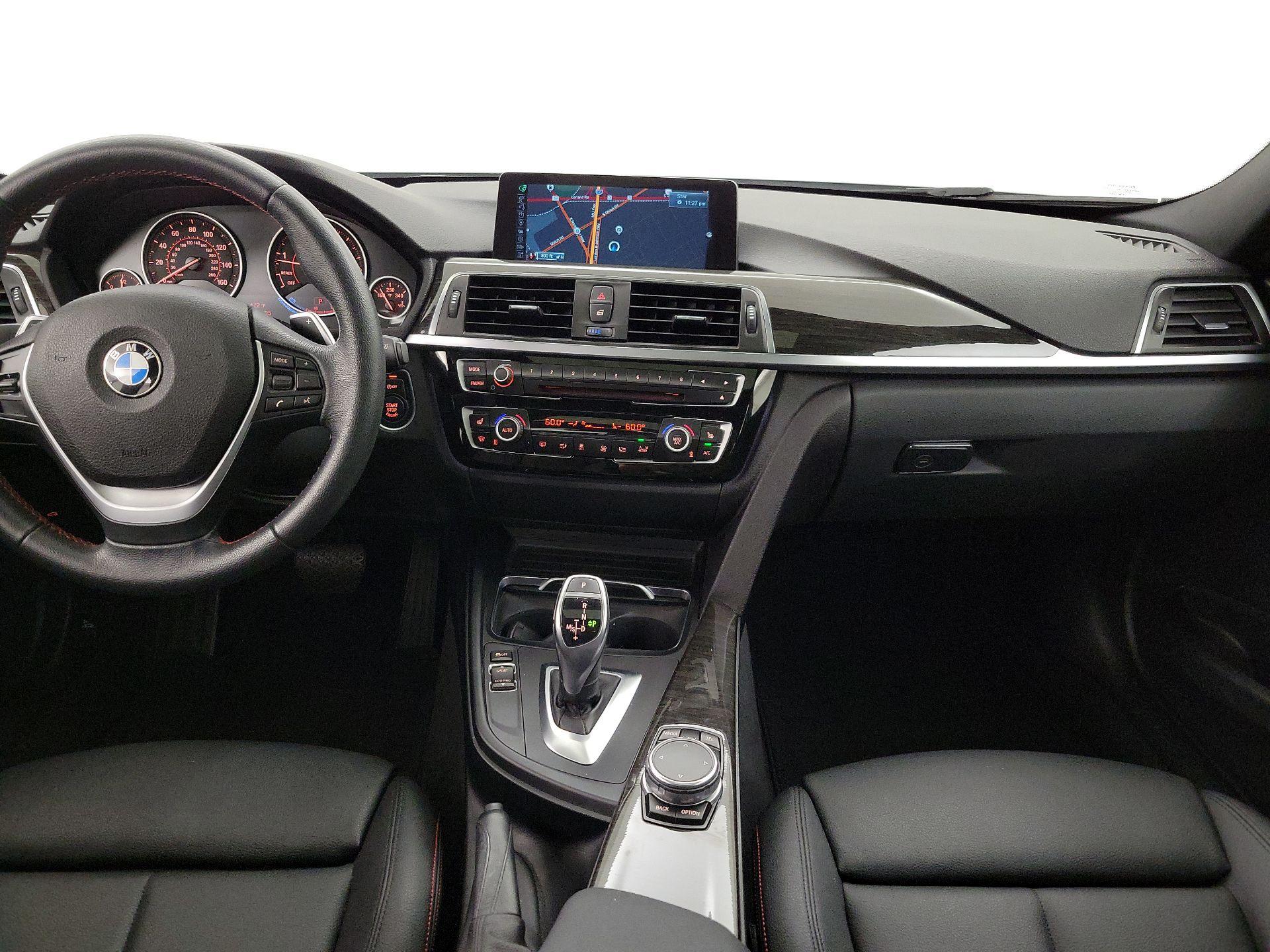 Thumbnail: 2016 BMW 3 Series - 9