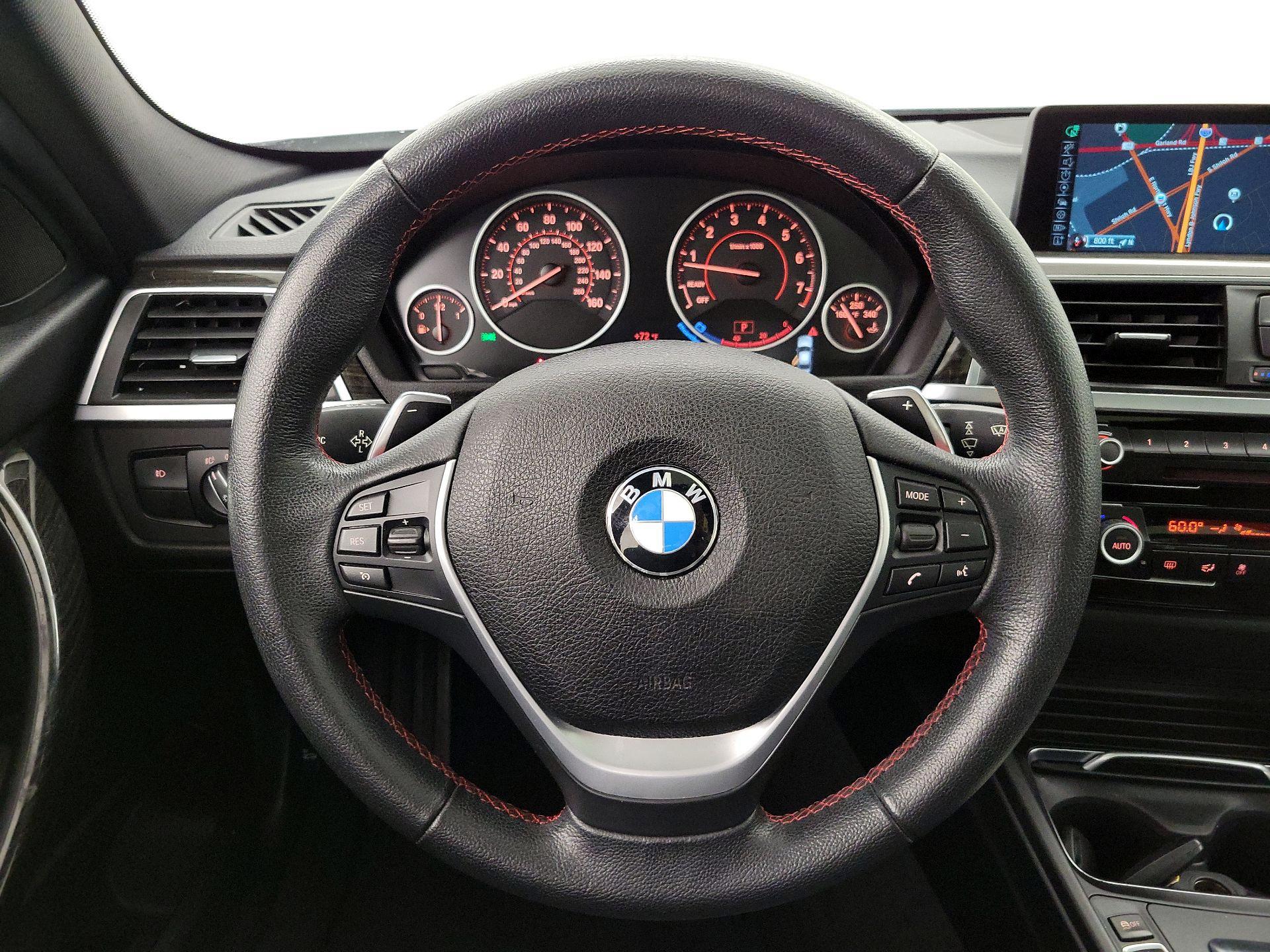 Thumbnail: 2016 BMW 3 Series - 10