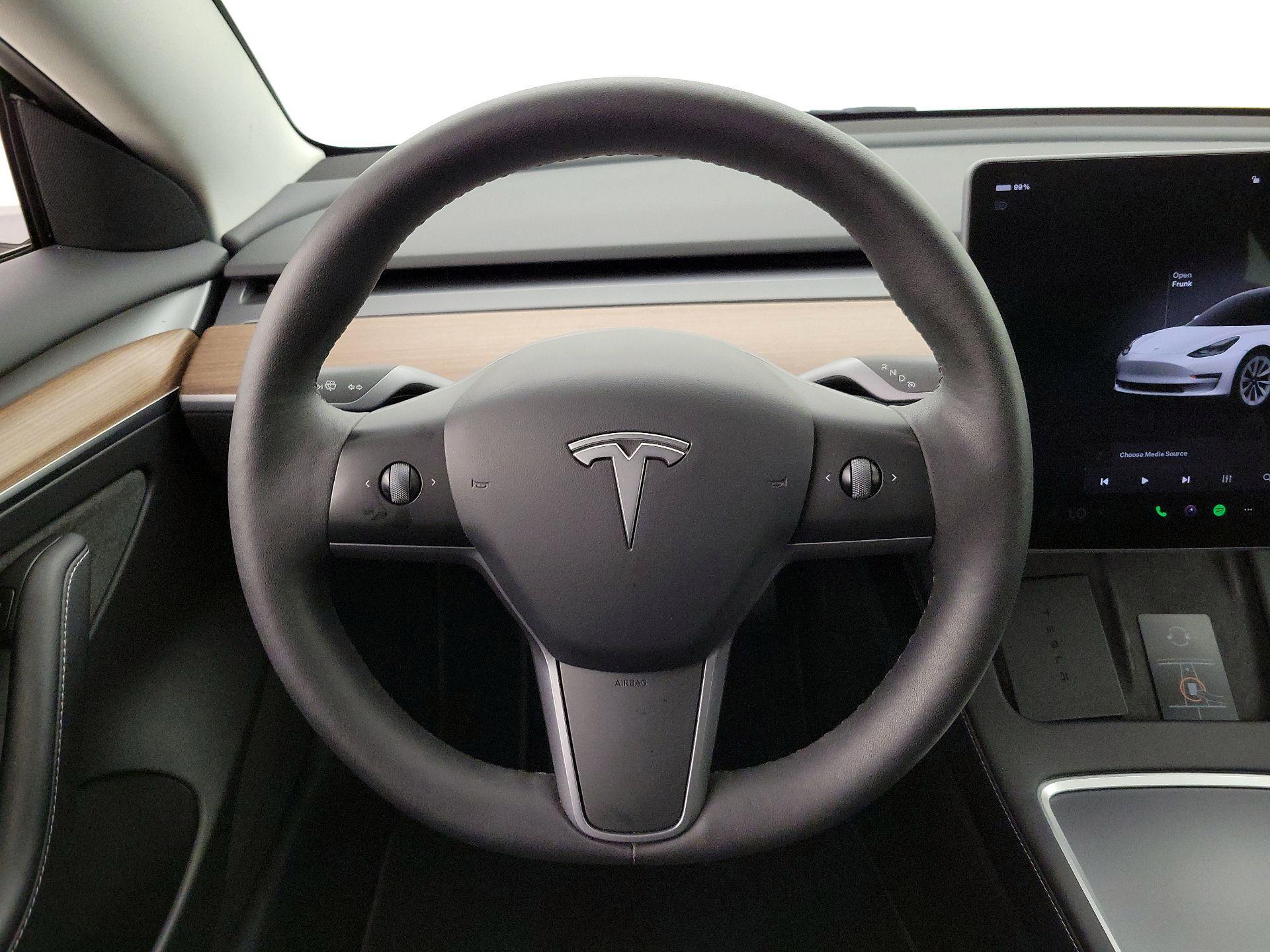 Thumbnail: 2022 Tesla Model 3 - 10