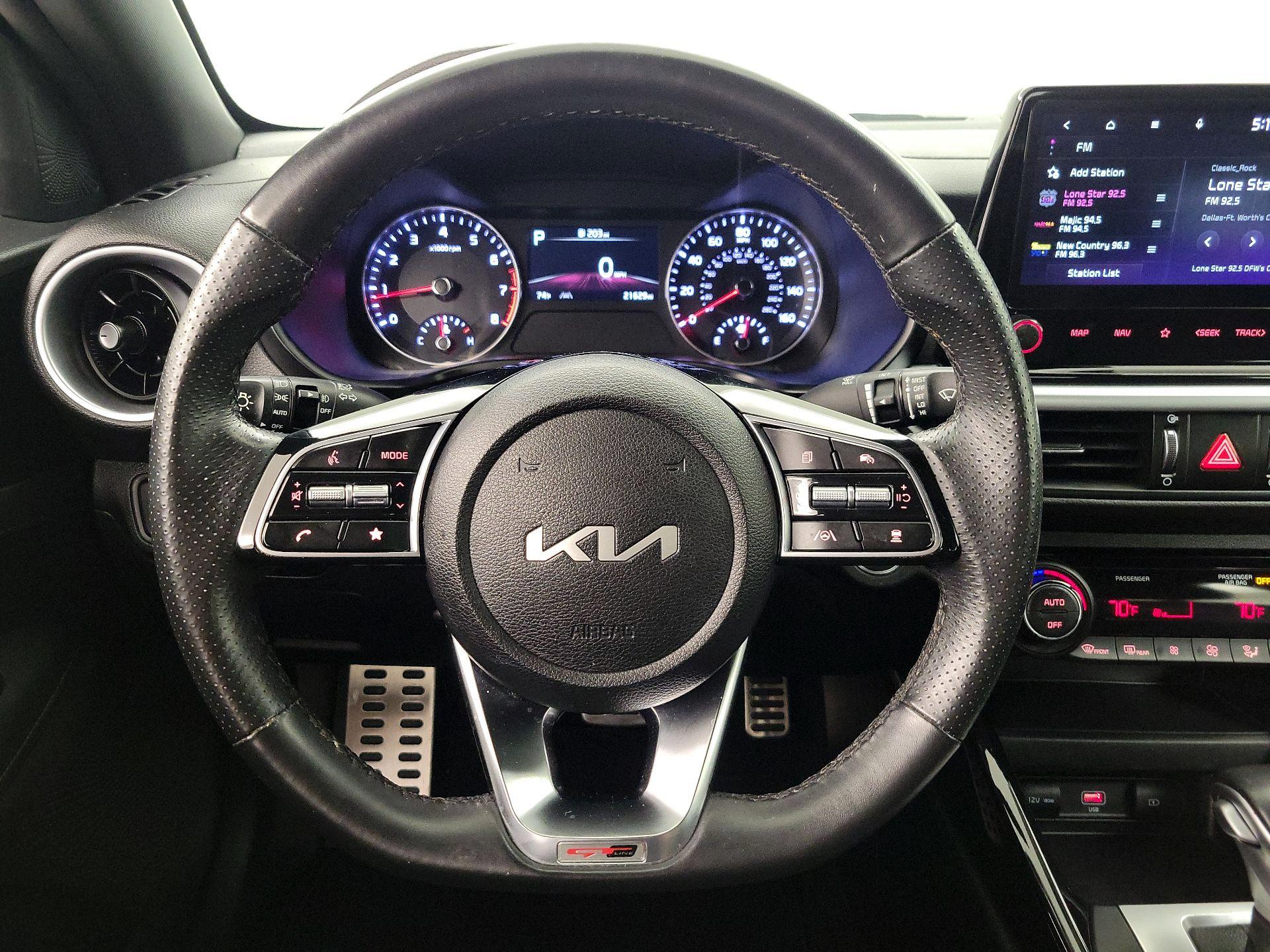 Thumbnail: 2024 Kia Forte - 10
