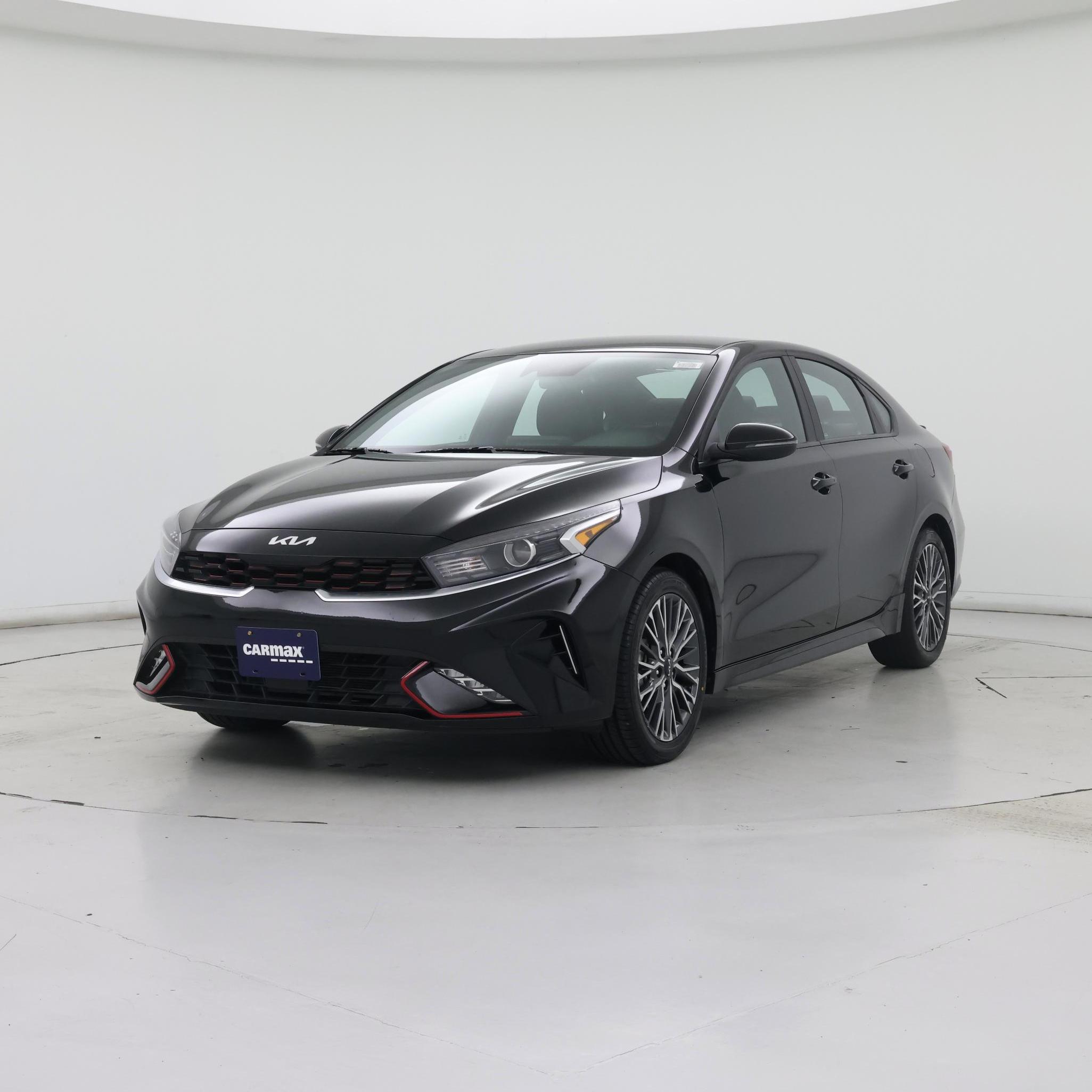 Thumbnail: 2024 Kia Forte - 4
